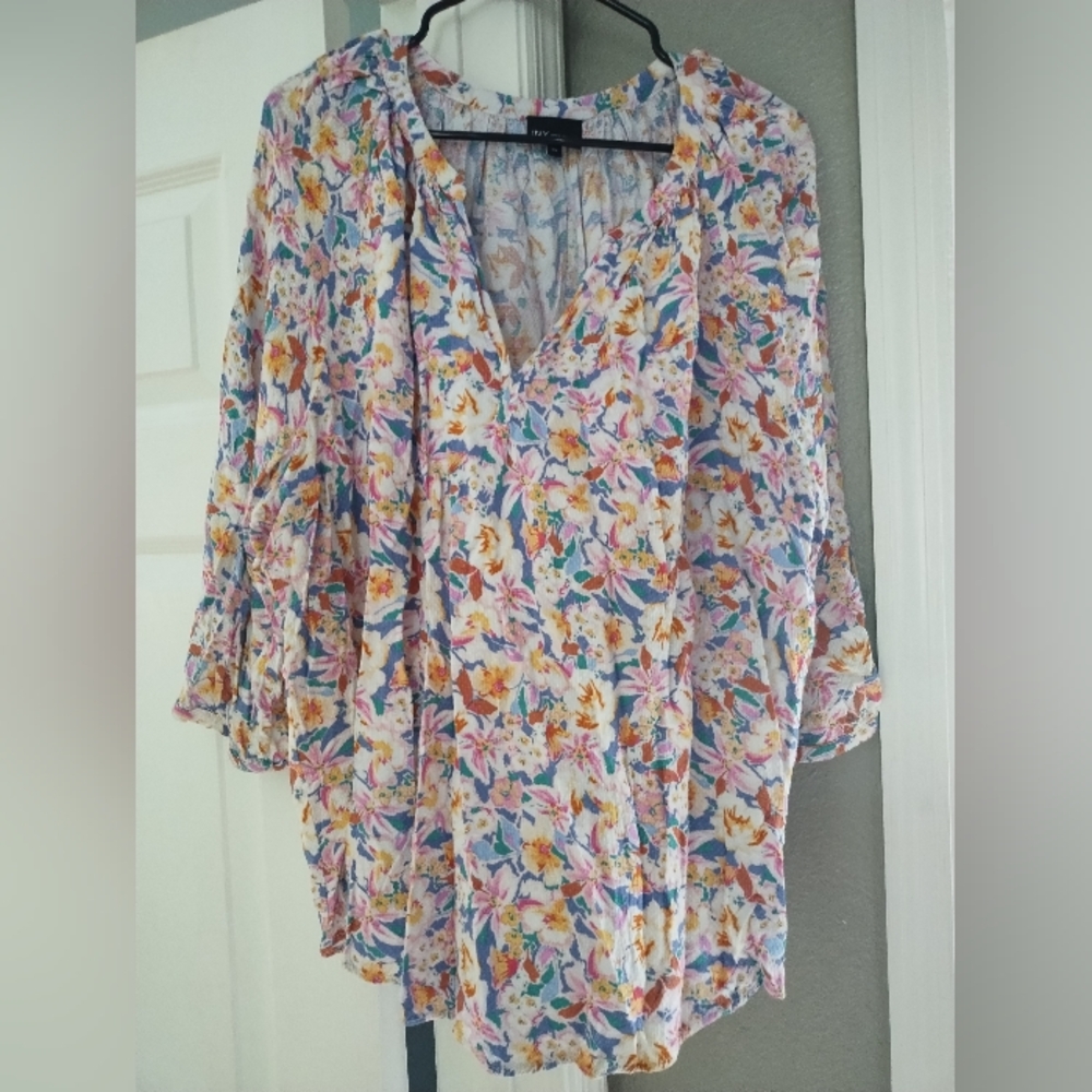 Jones New York Lightweight Blouse Size 3X V Neck Quarter Sleeve